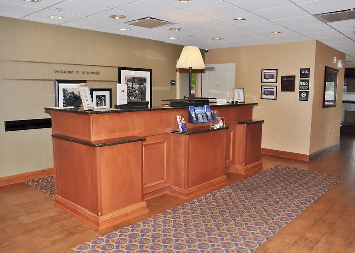 Hampton Hotel 3*