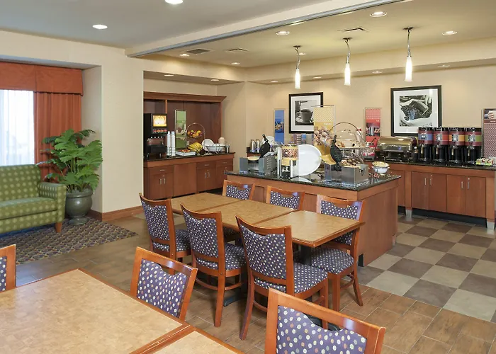 Hampton Hotel 3*