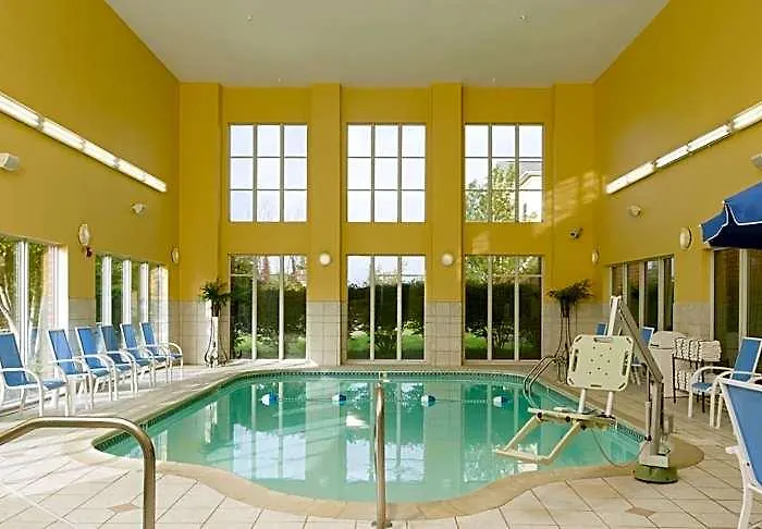 Hampton Hotel Macomb
